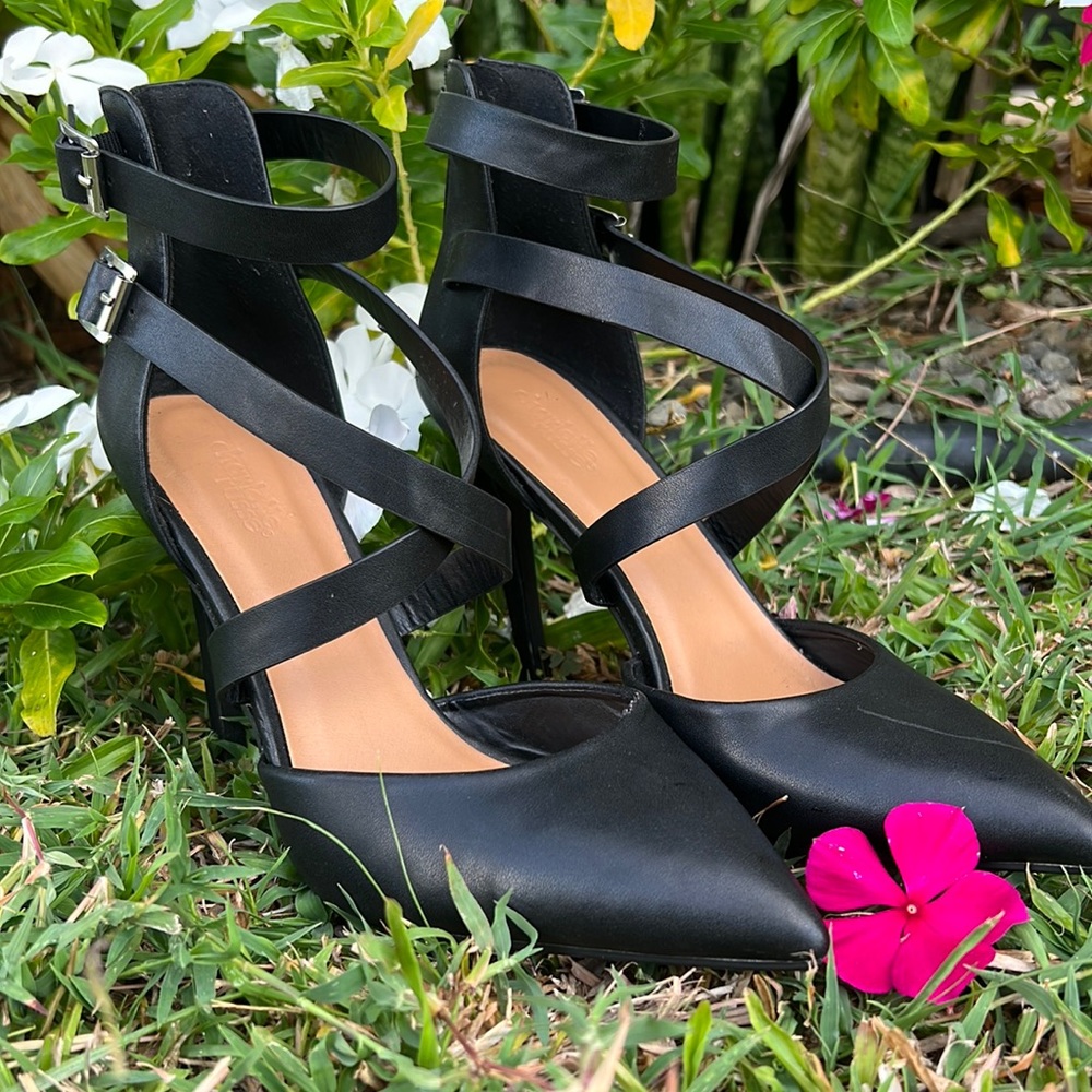 Classic heels